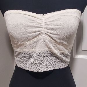 Bandeau, Gilly Hicks Hollister White or off white lace, Medium.